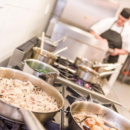 Flamingo Villas Boutique Hotel ولفس بي المظهر الخارجي الصورة