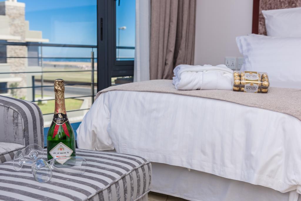 Flamingo Villas Boutique Hotel ولفس بي المظهر الخارجي الصورة